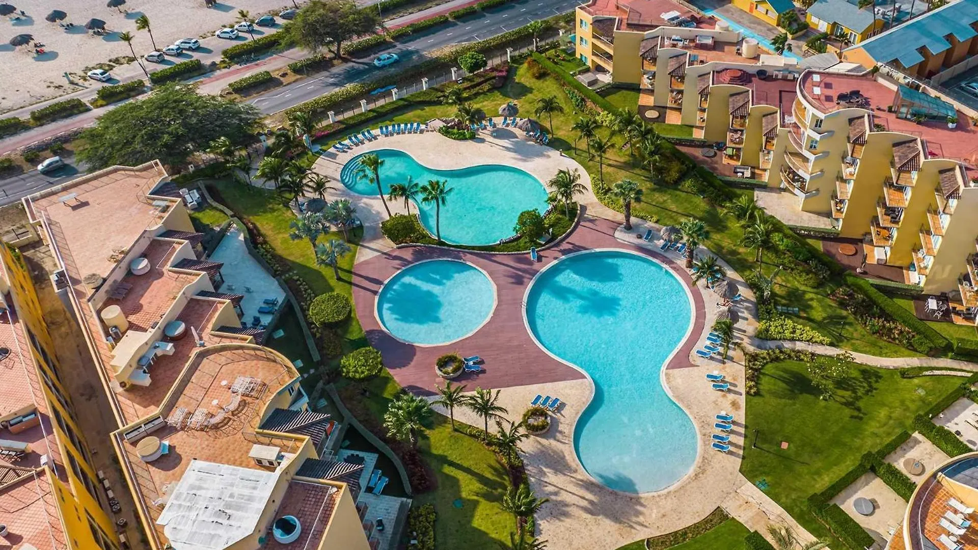 度假居 Beachfront - Garden Delight 2Br Condo - E125-2 棕榈滩 阿鲁巴岛